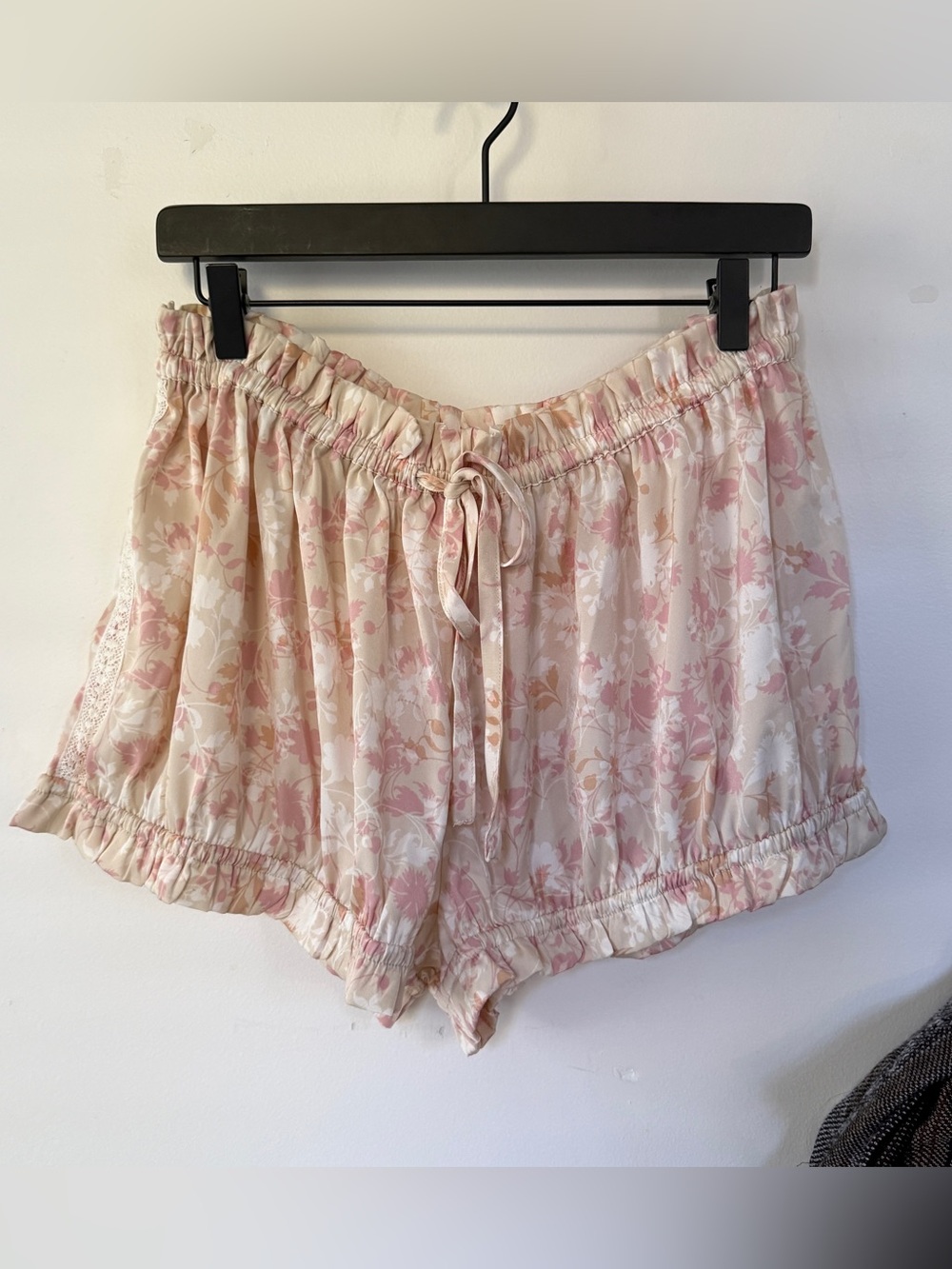 Anthropologie Lyre Bird Floral Satin Bloomer Shorts Size M